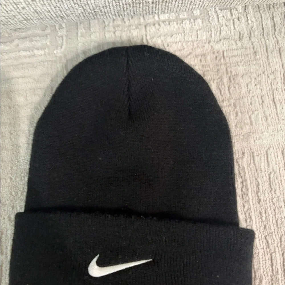 Nike Stussy Black Beanie - Picture 2 of 3